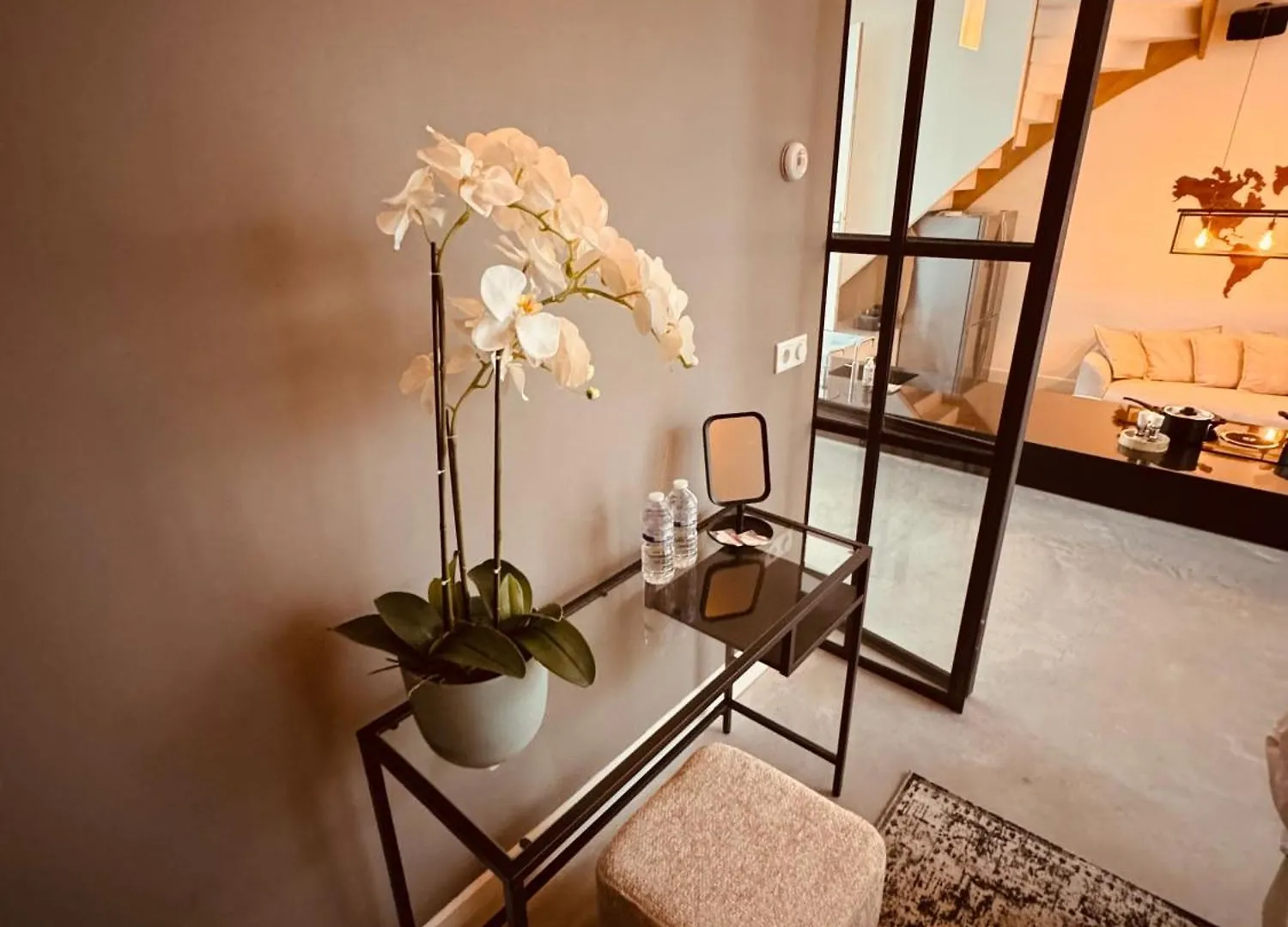 Luxe Gemeubileerd Appartement Eindhoven Lägenhet